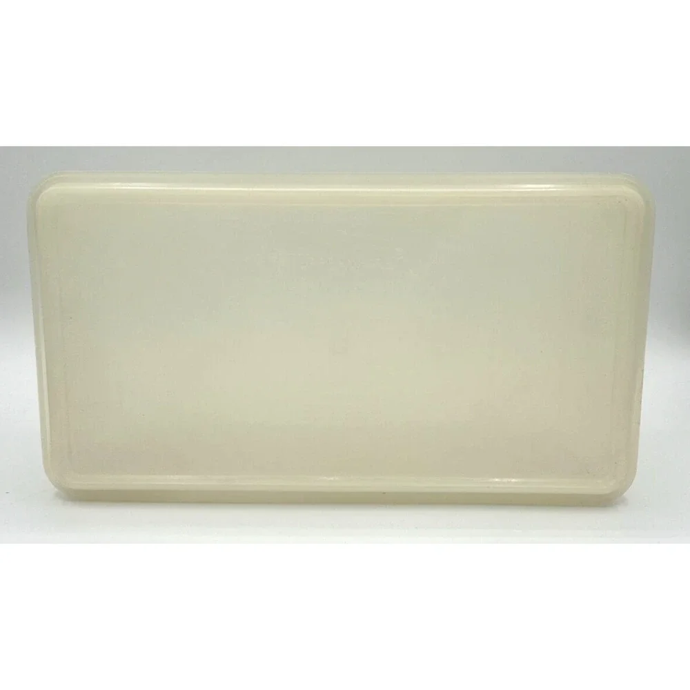 Vintage Tupperware Kracker Keeper Container 677-2 w/ Lid SKU U188